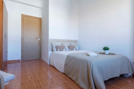 Carrer del Baró de San Petrillo, Valencia, Valencian Community 46020 - Photo 4