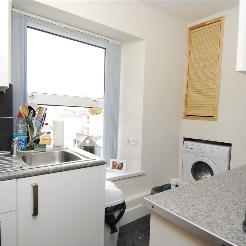 Wolsdon Street, Flat 6, Plymouth - Photo 1