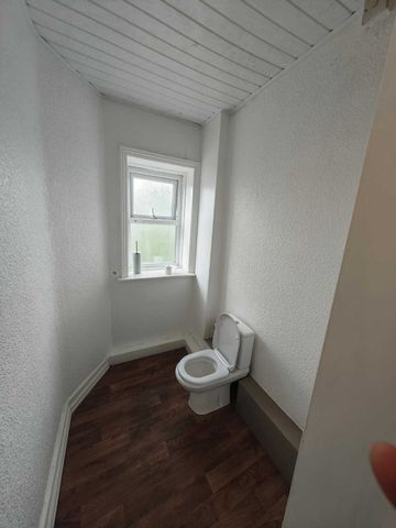 Woodsley Road, Woodhouse - Photo 5