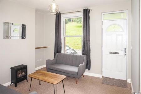 Lindum Avenue, Lincoln - Photo 2