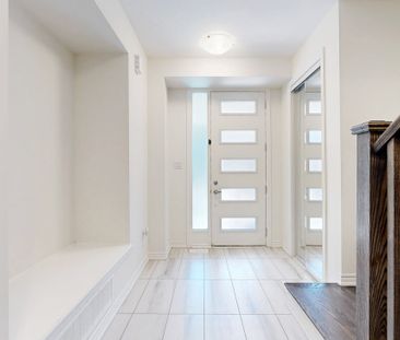 For Lease - 30 Thomas Frisby Jr Crescent, Markham, Ontario - Photo 3