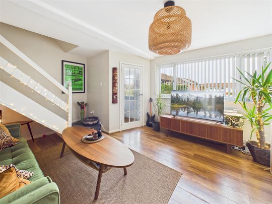 2 bedroom End of terrace house to rent - Photo 1