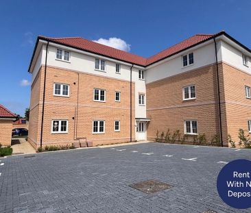Central Boulevard, Aylesham, Canterbury, CT3 3GT, Kent - Photo 2