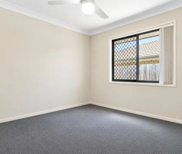 Spacious Family Home in The Heart of Bellmere! - Photo 4