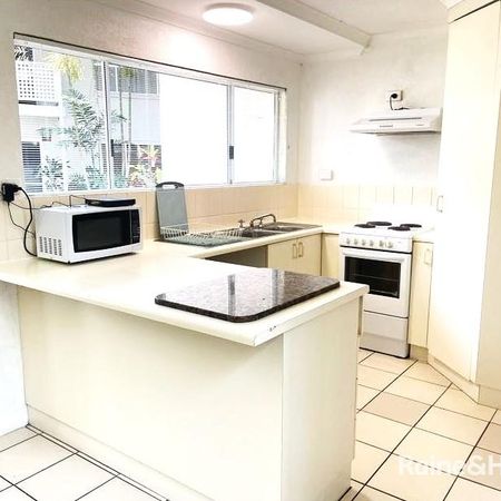 2 BEDROOM : 2 BATHROOM : FULLY FURNISHED : RESORT STYLE LIVING - Photo 3