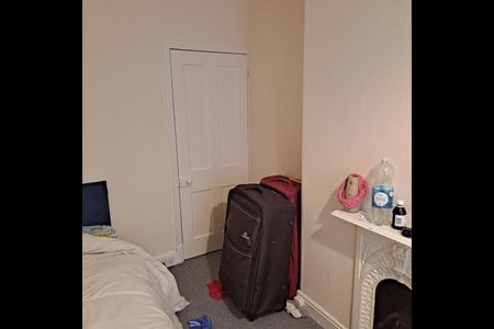 3 Bed Terraced House, Dunton Street, LE3 - Photo 5