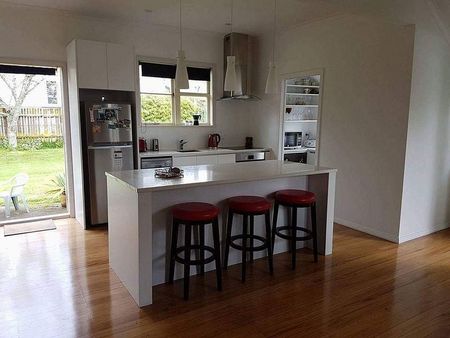 Minutes from cbd quiet cul de sac, fully renovated - Photo 5