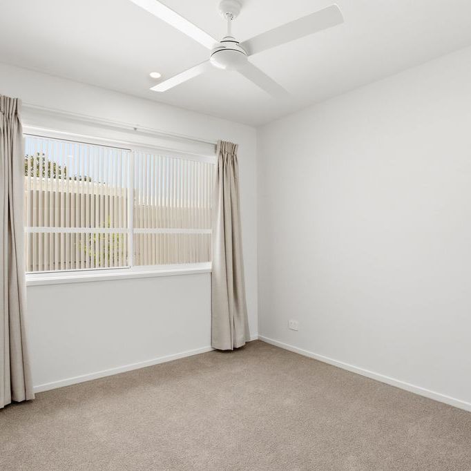 Contemporary Comfort & Style in a Peaceful Beerwah Enclave - Photo 1