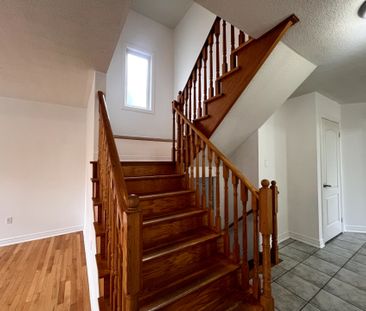 For Lease - 10 ROYAL PARK Boulevard, Barrie, Ontario - Photo 3