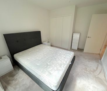 1 Bed Flat, Schooner Road, E16 - Photo 6
