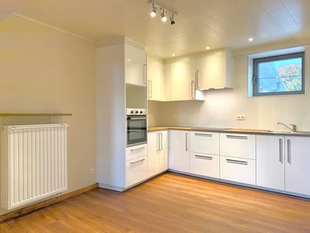 Appartement te huur - Foto 5