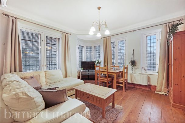 Cockspur Street, London, Westminster - Photo 1