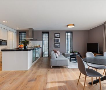 Luxurious 4-Room Water Villa in Amsterdam - Photo 2