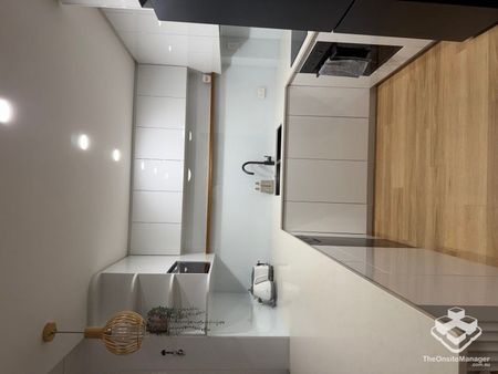 Create Listing - Photo 5