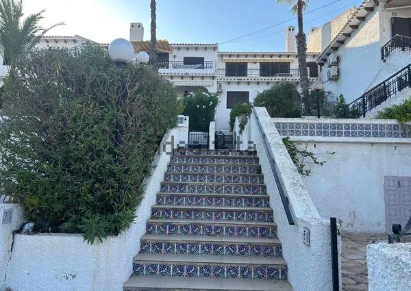 Alquiler de dúplex en Calle Tramontana