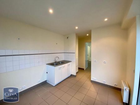 Location Appartement 4 pièces 106m² ST PIERRE DES CORPS 37700 - Photo 5