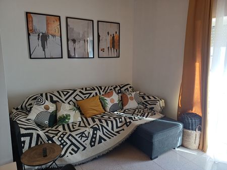 Fantástico Apartamento T1 linhas modernas, totalmente renovado e equipado. Arrendamento Sazonal. - Photo 3