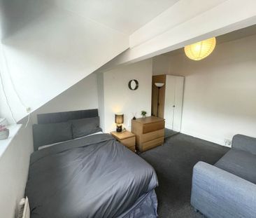 Glebe Avenue (Room 4), Kirkstall, Leeds - Photo 5