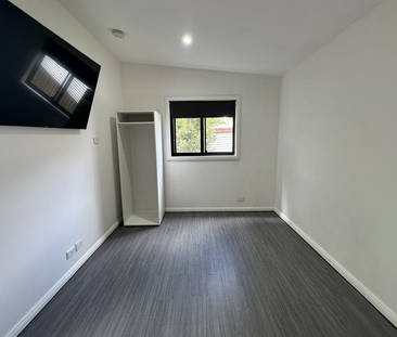 Quiet Studio Living - Photo 3