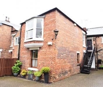 Hallgarth Street, Durham, DH1 - Photo 4