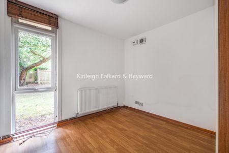 Apex Close, Beckenham BR3 - Photo 3