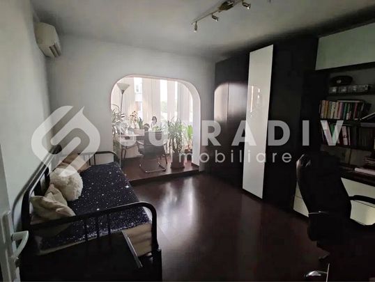 Apartament cu 4 camere, parcare, bloc cu lift- Plopilor - Photo 1
