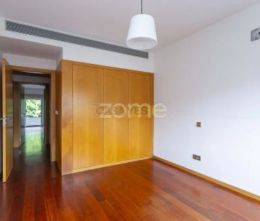 Apartment T4 in Aldoar, Foz do Douro e Nevogilde, Porto - Photo 4