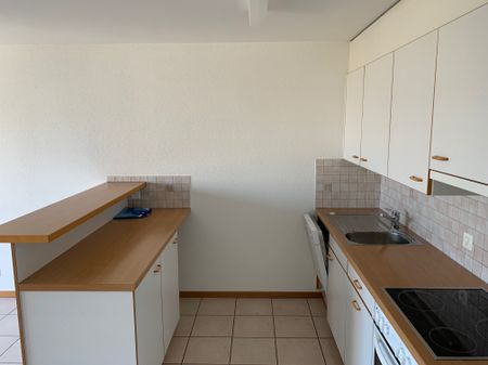 BEL APPARTEMENT DANS QUARTIER CALME AVEC BALCON - Foto 4
