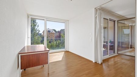 3½ Zimmer-Wohnung in Zürich - Kreis 11 Seebach, möbliert, auf Zeit - Photo 3