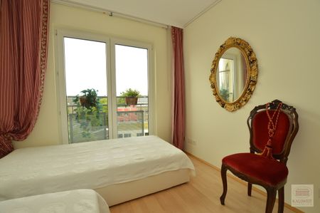 Golzheim: Stilvolle 2-Raum Wohnung mit tollen Weitblick - Photo 3