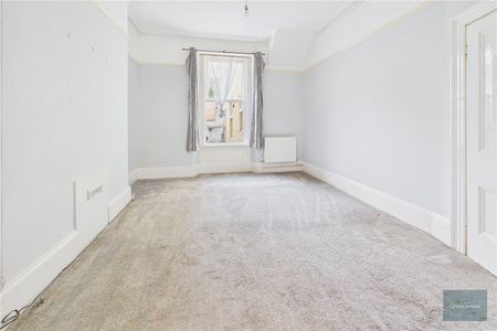 Connaught Avenue, Mutley, Plymouth, PL4 - Photo 3