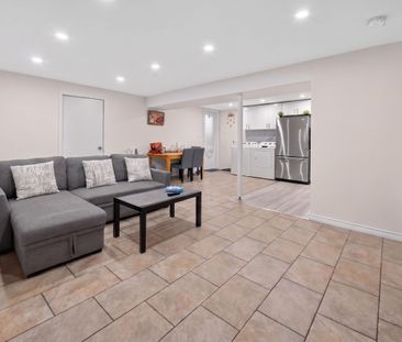 For Lease - 92 Aberdeen Avenue Unit# Unit B, Vaughan, Ontario - Photo 2
