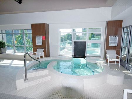 For Lease - 1 Elm Drive Unit# 903, Mississauga, Ontario - Photo 5