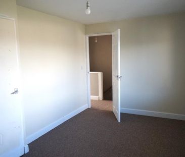 15 Linden Walk, Dunmurry, Belfast, BT17 9QW - Photo 1