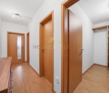 Obrovský 1 izbový byt s lodžiou, Kresánkova ulica, BA IV. Dlhé Diely - Photo 4