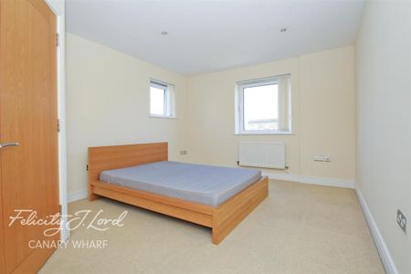 2 Bed Flat, Wards Wharf Approach, E16 - Photo 4