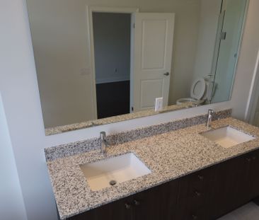 For Lease - 142 Falby Rd Road, Brampton, Ontario - Photo 5