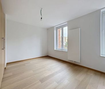 Appartement te huur - foto 3