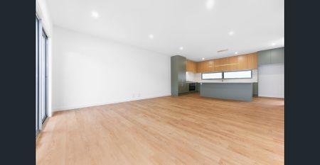 CHARMING ON CLEELAND STREET - Photo 4