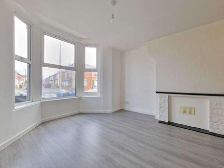 Carshalton Road, Blackpool, FY1 - Photo 2