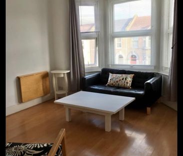 1 Bed Flat, Minard Rd, SE6 - Photo 6