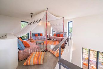 Es Cubells, Balearic Islands 07839