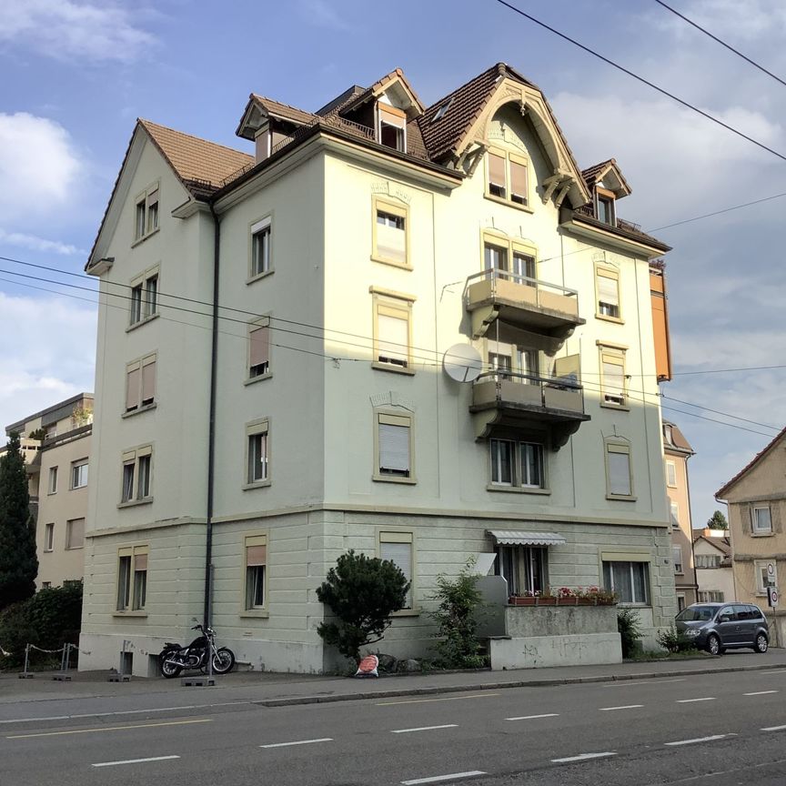 4 Zimmer Altbauwohnung - Photo 1