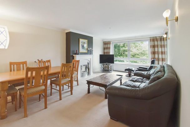 2 bedroom flat to rent - Photo 1