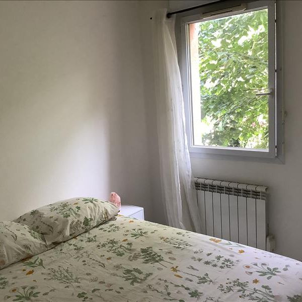 2 pièces - Meublé - 37,92 m² - 1er étage - Colocation non autorisée - Photo 1