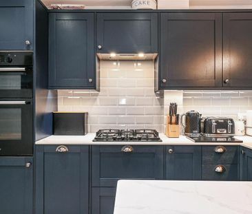 3 bedroom semi-detached house to rent - Photo 5