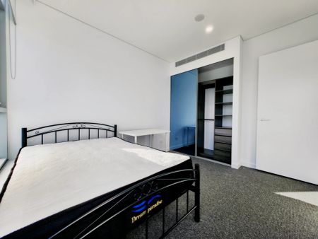 6 Finch Drive, Sydney - Photo 2