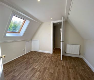 The Coach House - Photo 3