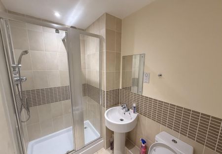 1 bedroom flat to rent - Photo 3