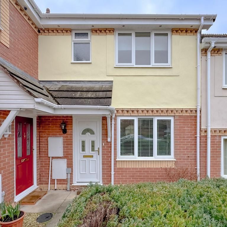 3 bedroom terraced house to rent - Photo 1